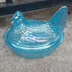 Westmoreland Vintage Aqua Carnival Glass Hen on Nest